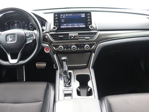 Used 2022 Honda Accord Sport image 14