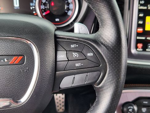 Used 2016 Dodge Challenger R/T Scat Pack RWD image 34