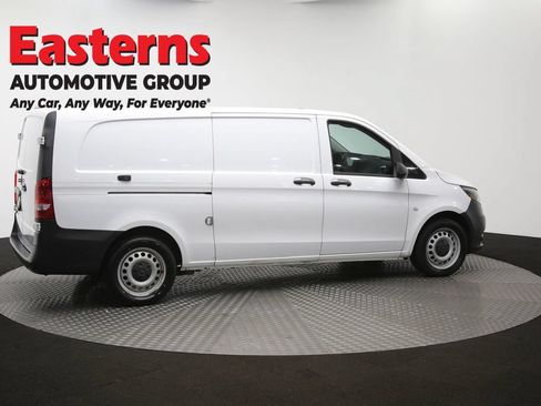 Used 2023 Mercedes-Benz Metris image 38
