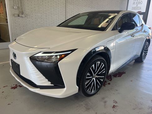 Used 2024 Lexus RZ 450e Premium w/ Technology Package AWD/4WD image 1