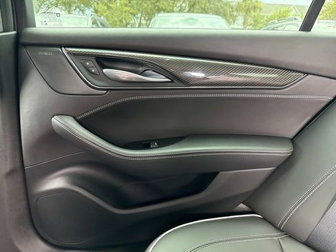 Used 2024 Cadillac CT5 V Blackwing w/ Driver Assist Package image 17