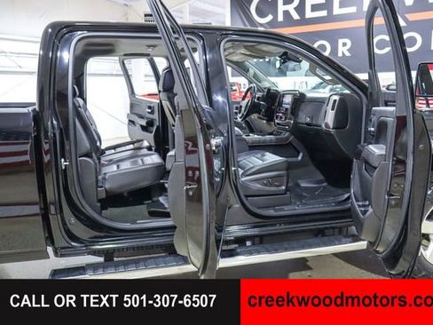 Used 2015 GMC Sierra 2500 Denali w/ Duramax Plus Package AWD/4WD image 41