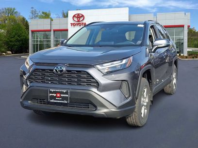 New 2025 Toyota RAV4 XLE