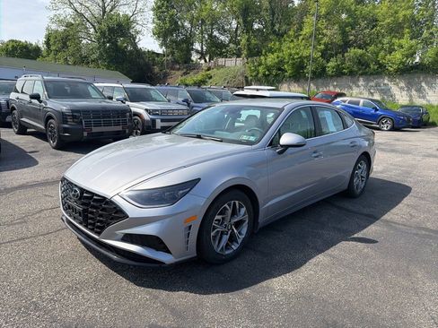 Certified 2023 Hyundai Sonata SEL FWD image 3
