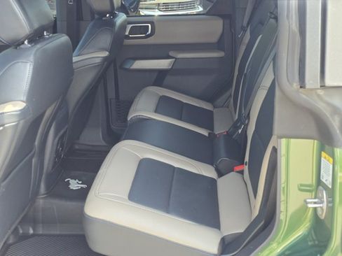 Used 2023 Ford Bronco Wildtrak AWD/4WD image 16