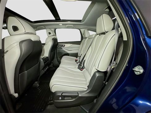 Used 2023 Acura MDX SH-AWD w/ Advance Package image 19