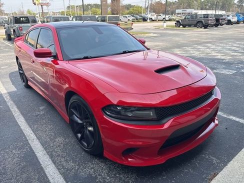 Used 2021 Dodge Charger GT w/ Performance Handling Group image 2