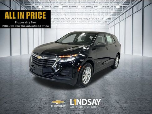 Used 2024 Chevrolet Equinox LS FWD image 1