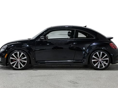 Used 2013 Volkswagen Beetle 2.0T FWD image 9