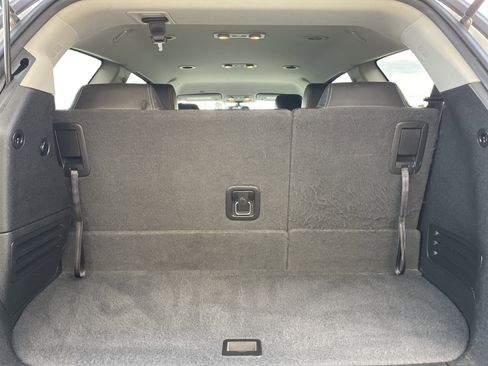 Used 2017 Chevrolet Traverse LT image 9