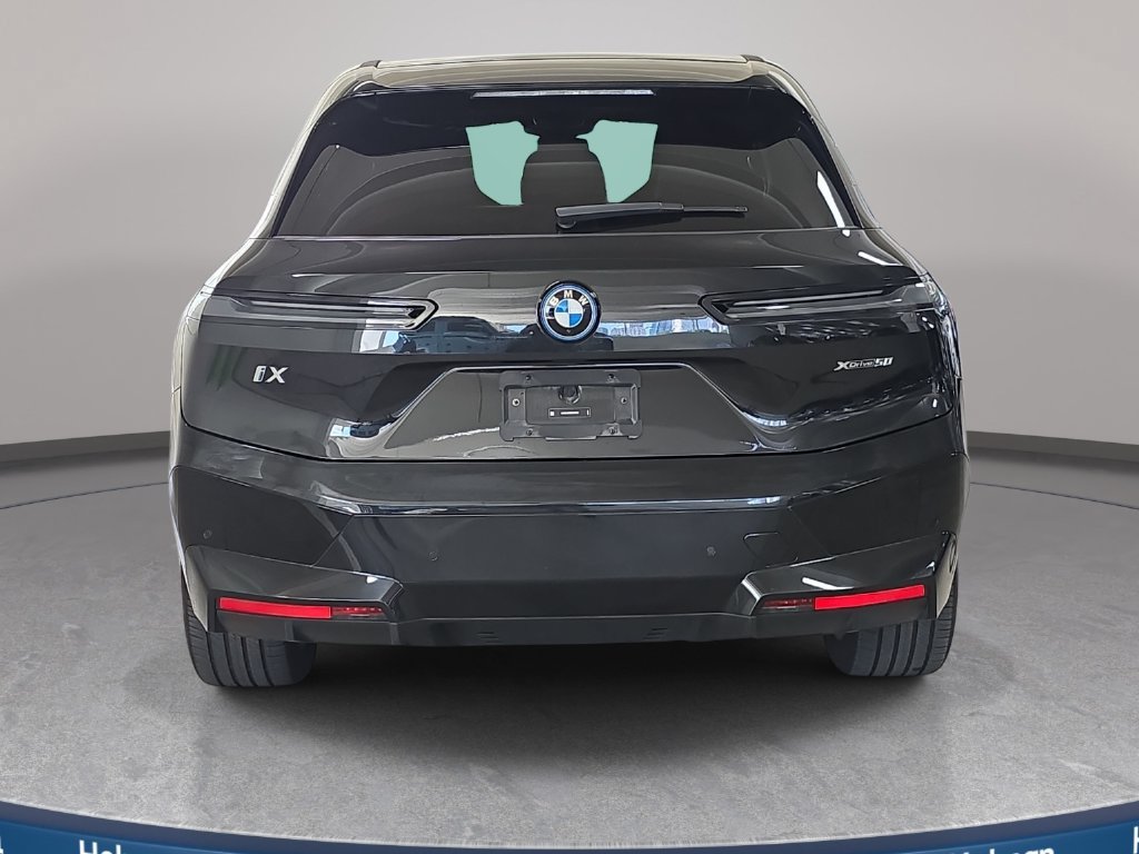 Certified 2024 BMW iX xDrive50 w/ Premium Package AWD/4WD image 8