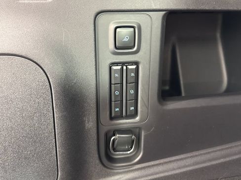 Used 2025 Ford Expedition Tremor AWD/4WD image 26