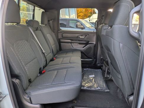 New 2026 RAM 1500 Express AWD/4WD image 29