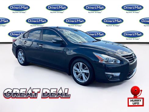 Used 2014 Nissan Altima 2.5 SV w/ Convenience Package image 1