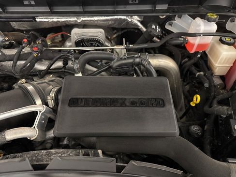 Used 2024 GMC Sierra 2500 AT4X image 74