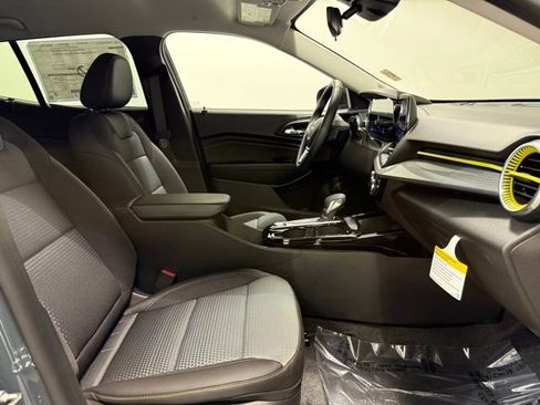 New 2026 Chevrolet Trax LT image 26