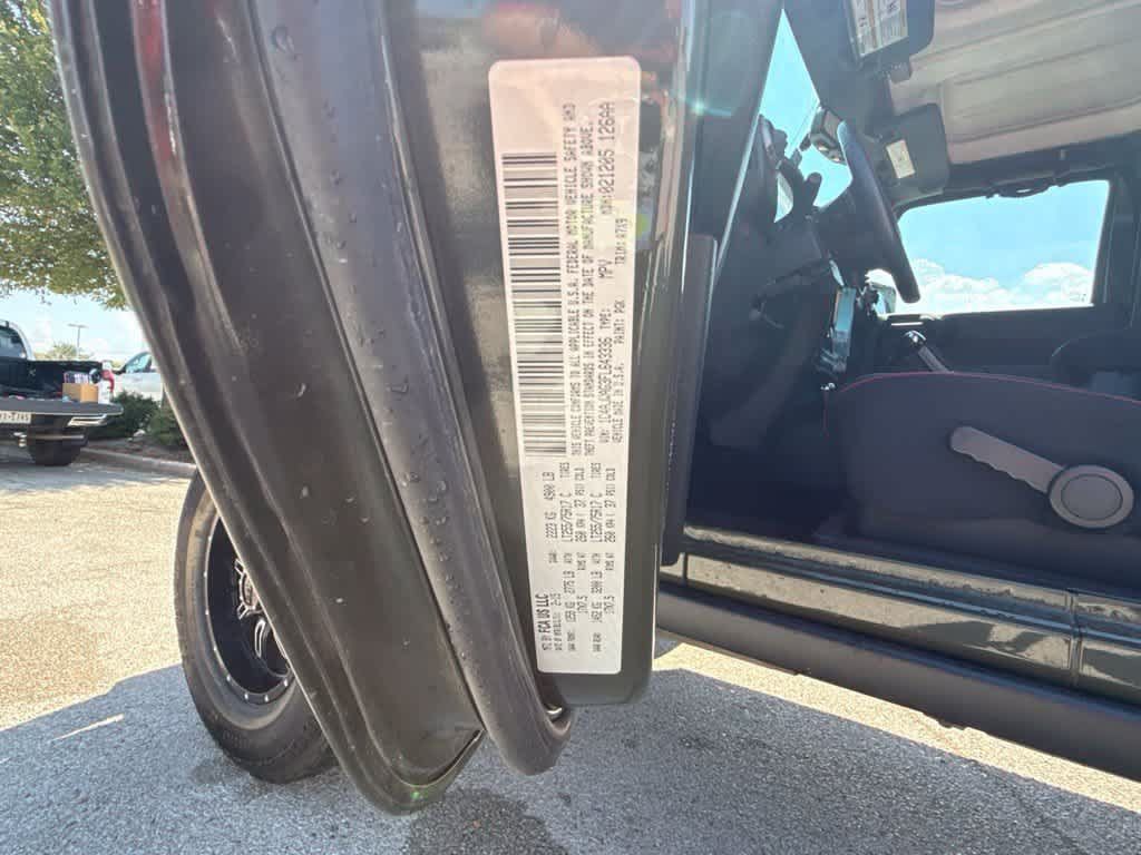 Used 2015 Jeep Wrangler Sport AWD/4WD image 14