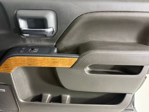 Used 2017 Chevrolet Silverado 1500 LTZ image 23