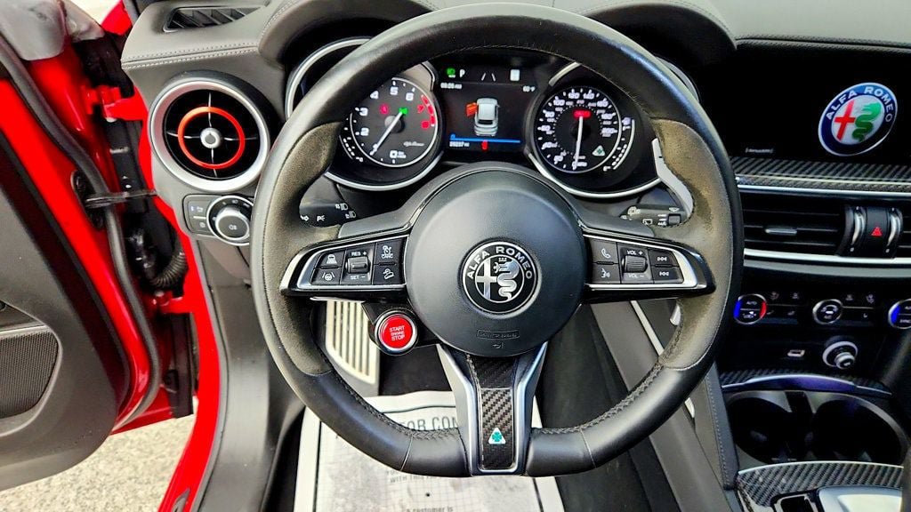 Used 2022 Alfa Romeo Stelvio Quadrifoglio w/ Active Assist Plus Package AWD/4WD image 15
