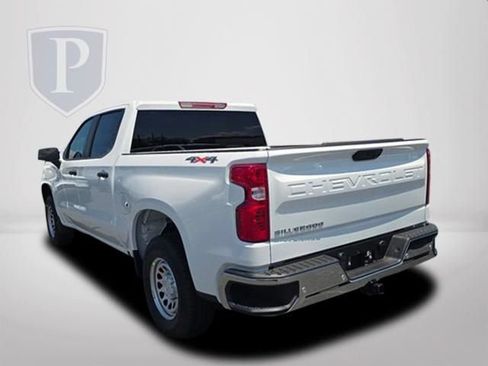 New 2026 Chevrolet Silverado 1500 W/T w/ WT Value Package AWD/4WD image 9