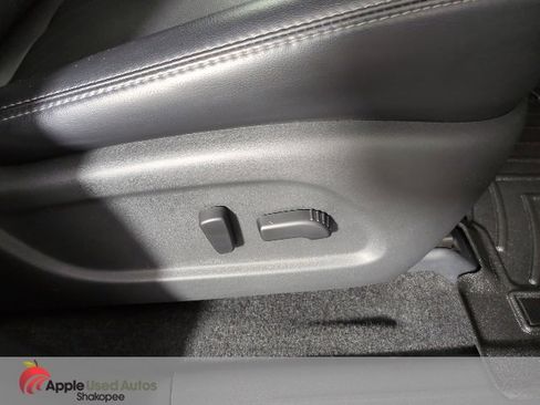 Used 2019 Nissan Pathfinder SL image 46