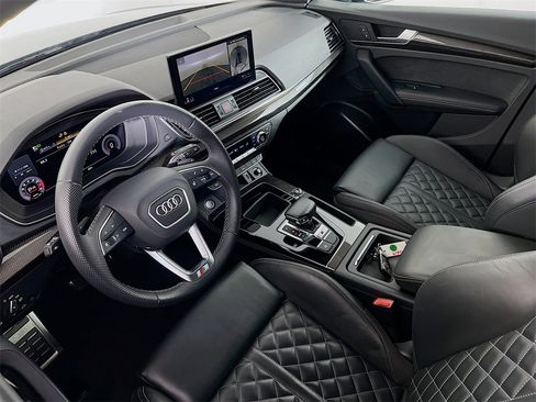 Used 2022 Audi SQ5 Premium Plus w/ Premium Plus Package image 9