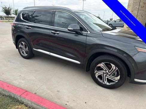 Used 2022 Hyundai Santa Fe SEL w/ Convenience + Premium Package FWD image 9