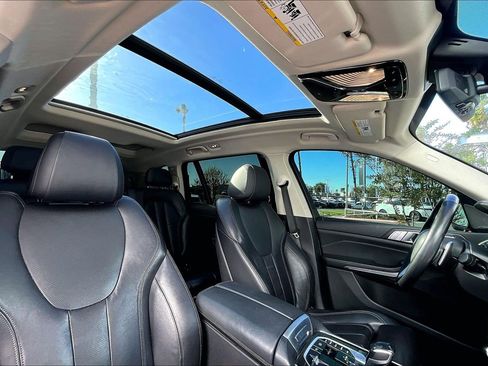 Used 2020 BMW X7 xDrive40i w/ Premium Package image 22