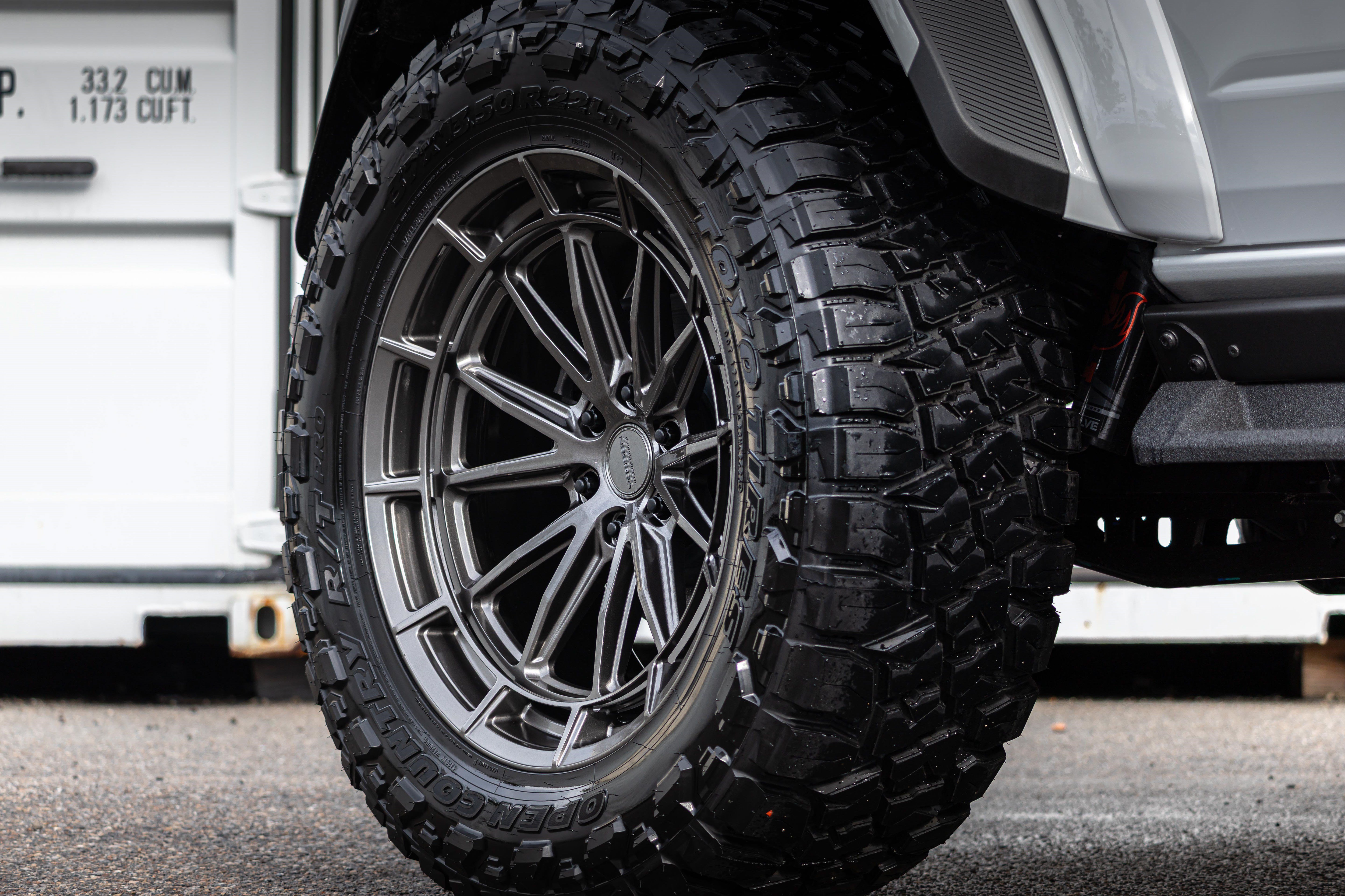 New 2026 Ford Bronco Raptor AWD/4WD image 28