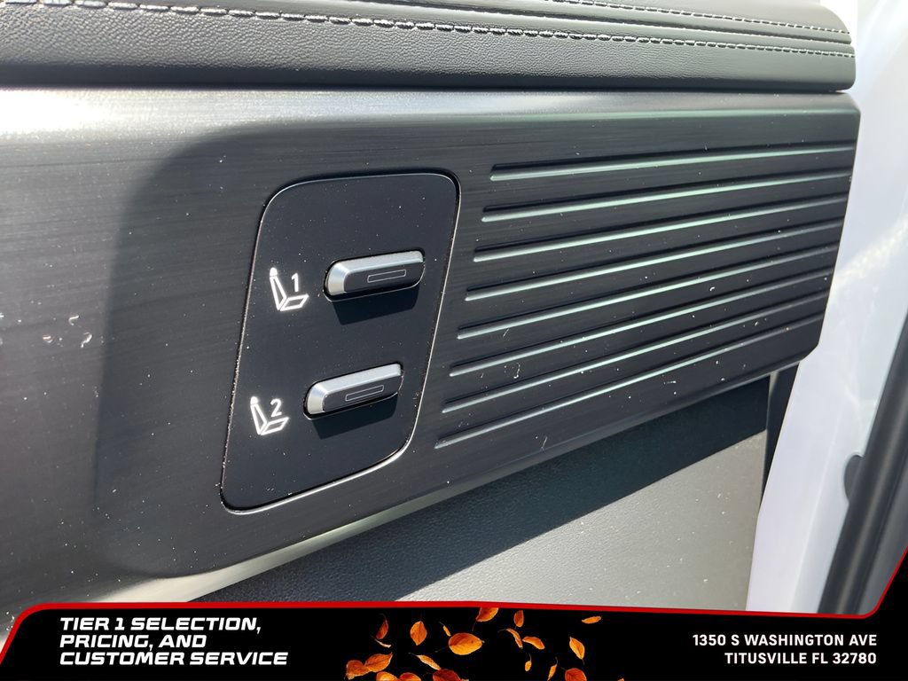 Used 2025 Hyundai Santa Fe Calligraphy AWD/4WD image 24