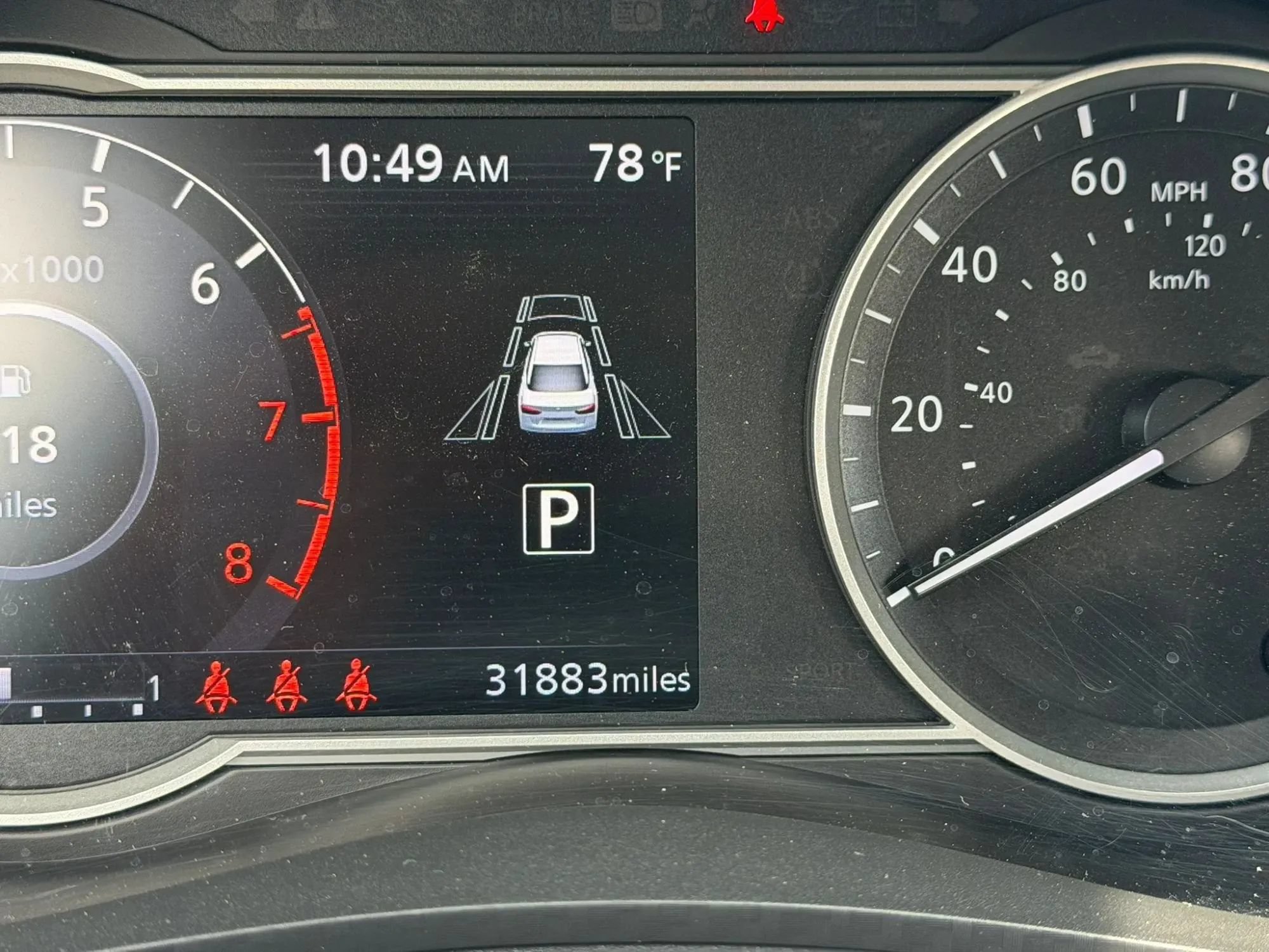 Used 2022 Nissan Versa SR w/ Electronics Package FWD image 11