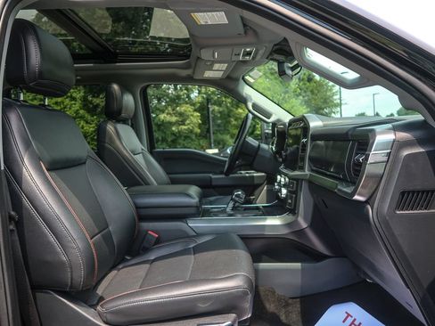 Used 2021 Ford F150 Lariat w/ Equipment Group 502A High AWD/4WD image 23