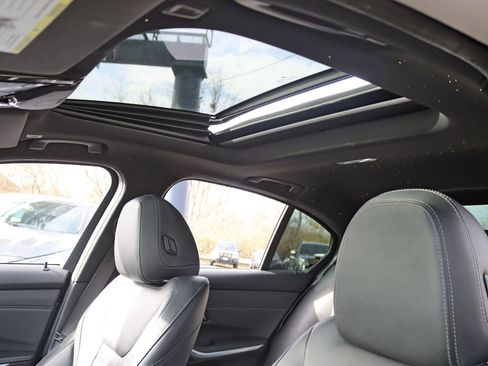 Used 2020 BMW M340i xDrive w/ Premium Package image 37