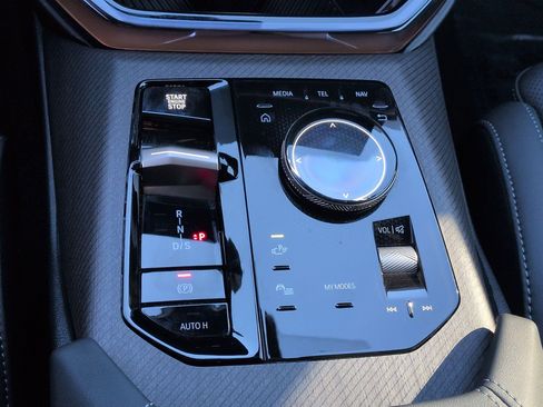 Used 2025 BMW X3 xDrive30i w/ Premium Package image 25