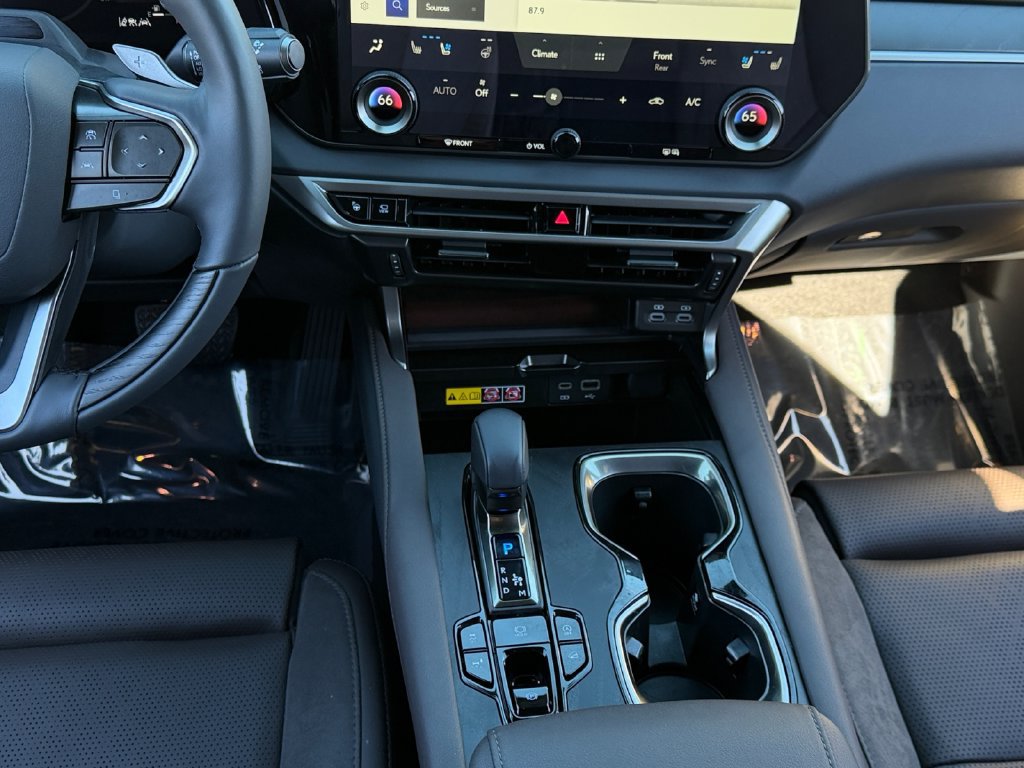 Certified 2026 Lexus RX 350 AWD w/ Convenience Package image 14
