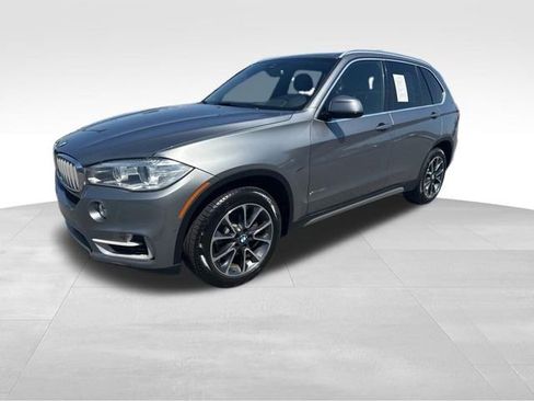 Used 2018 BMW X5 xDrive35i w/ Driving Assistance Package AWD/4WD image 3