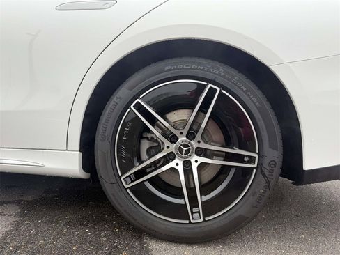 New 2026 Mercedes-Benz E 350 4MATIC Sedan image 9