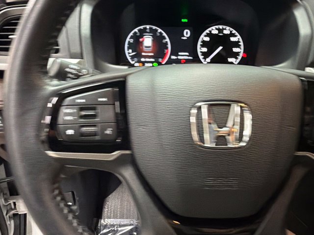Used 2025 Honda Odyssey Touring image 30