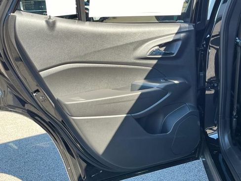 New 2026 Chevrolet Trax LT FWD image 21