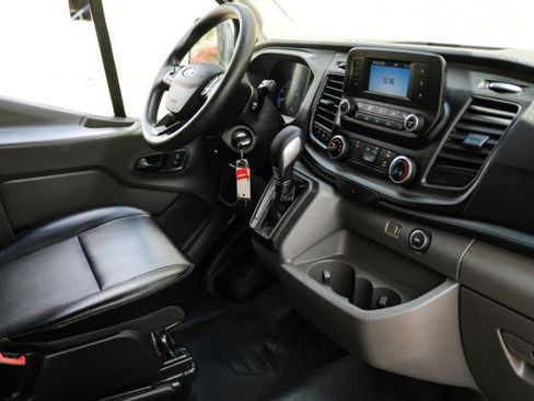 Used 2020 Ford Transit 250 Medium Roof RWD image 19
