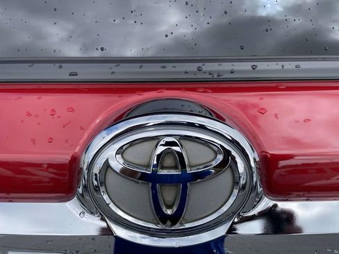 Used 2021 Toyota 4Runner Limited image 27