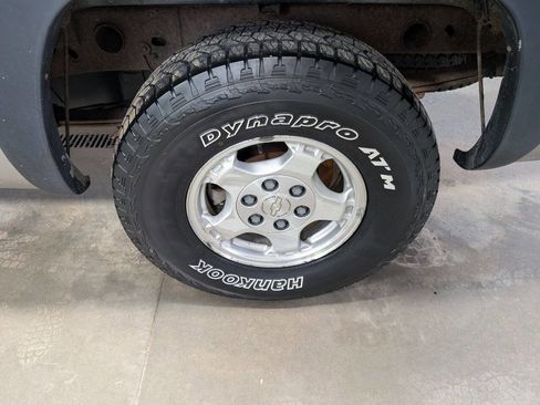 Used 2000 Chevrolet Silverado 1500 LS image 7