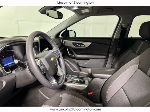 Used 2024 Chevrolet Blazer LT w/ Convenience Package AWD/4WD image 29