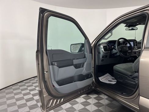 Used 2023 Ford F150 XLT image 16