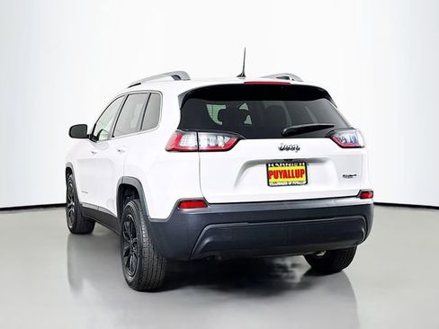 Used 2019 Jeep Cherokee Latitude w/ Popular Appearance Group FWD image 5