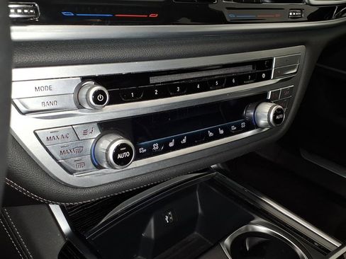 Used 2019 BMW 750i xDrive 750I XDRIVE w/ M Sport Package image 15