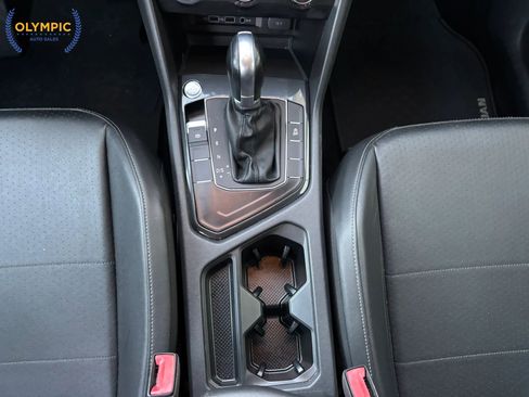 Used 2018 Volkswagen Tiguan SE image 30