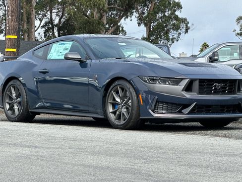 New 2025 Ford Mustang Dark Horse image 7