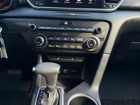 Used 2020 Kia Sportage LX w/ LX Popular Package AWD/4WD image 19