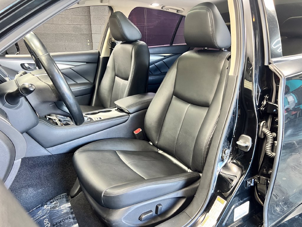 Used 2021 INFINITI Q50 Luxe RWD image 7